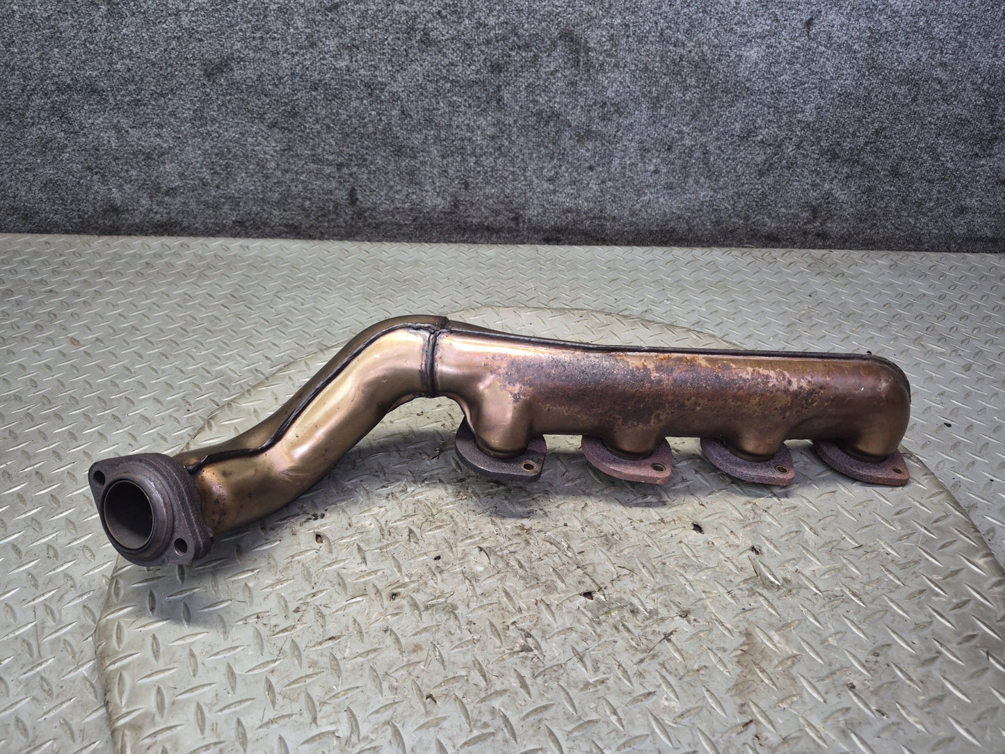 99-02 Mercedes R129 SL500 5.0L M113 Set of 2 Engine Motor Exhaust Manifold OEM
