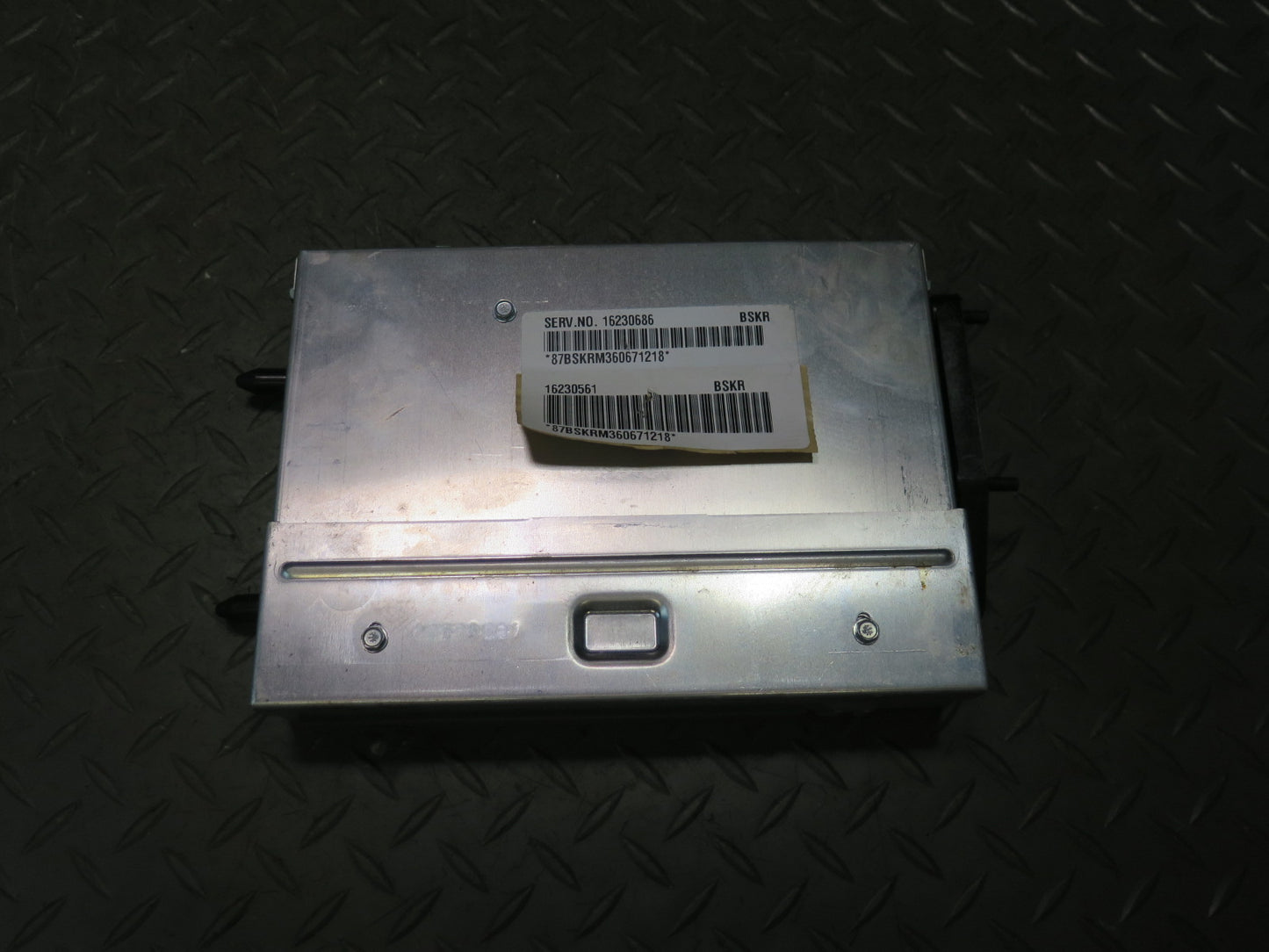 1996 Chevrolet Corvette C4 Body Control Module Unit BCM BCU 16230686 OEM