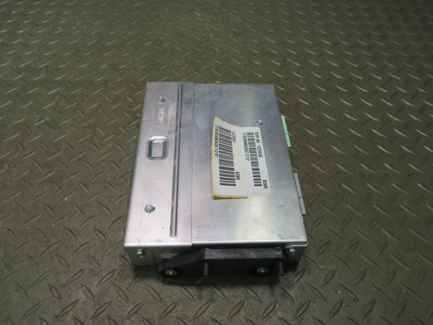 1996 Chevrolet Corvette C4 Body Control Module Unit BCM BCU 16230686 OEM
