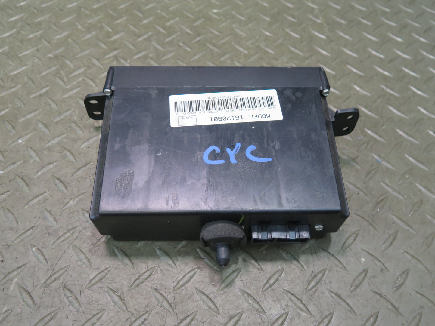 94-96 Chevrolet Corvette C4 A/C Heater Climate Control Switch Panel 16170901 OEM