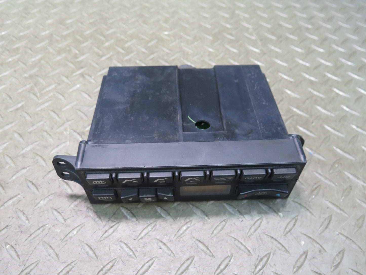 94-96 Chevrolet Corvette C4 A/C Heater Climate Control Switch Panel 16170901 OEM