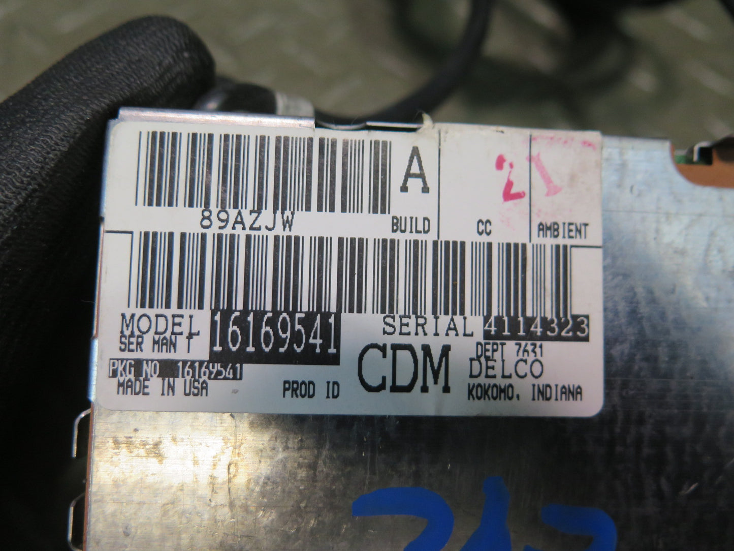 94-96 Chevrolet Corvette C4 Radio Receiver Control Module 16169541 OEM