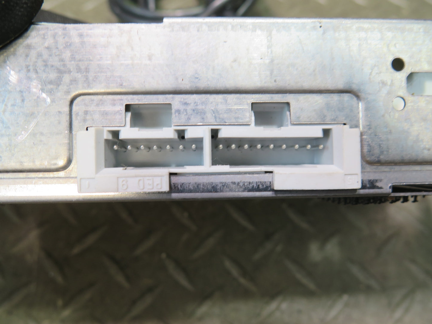 94-96 Chevrolet Corvette C4 Radio Receiver Control Module 16169541 OEM