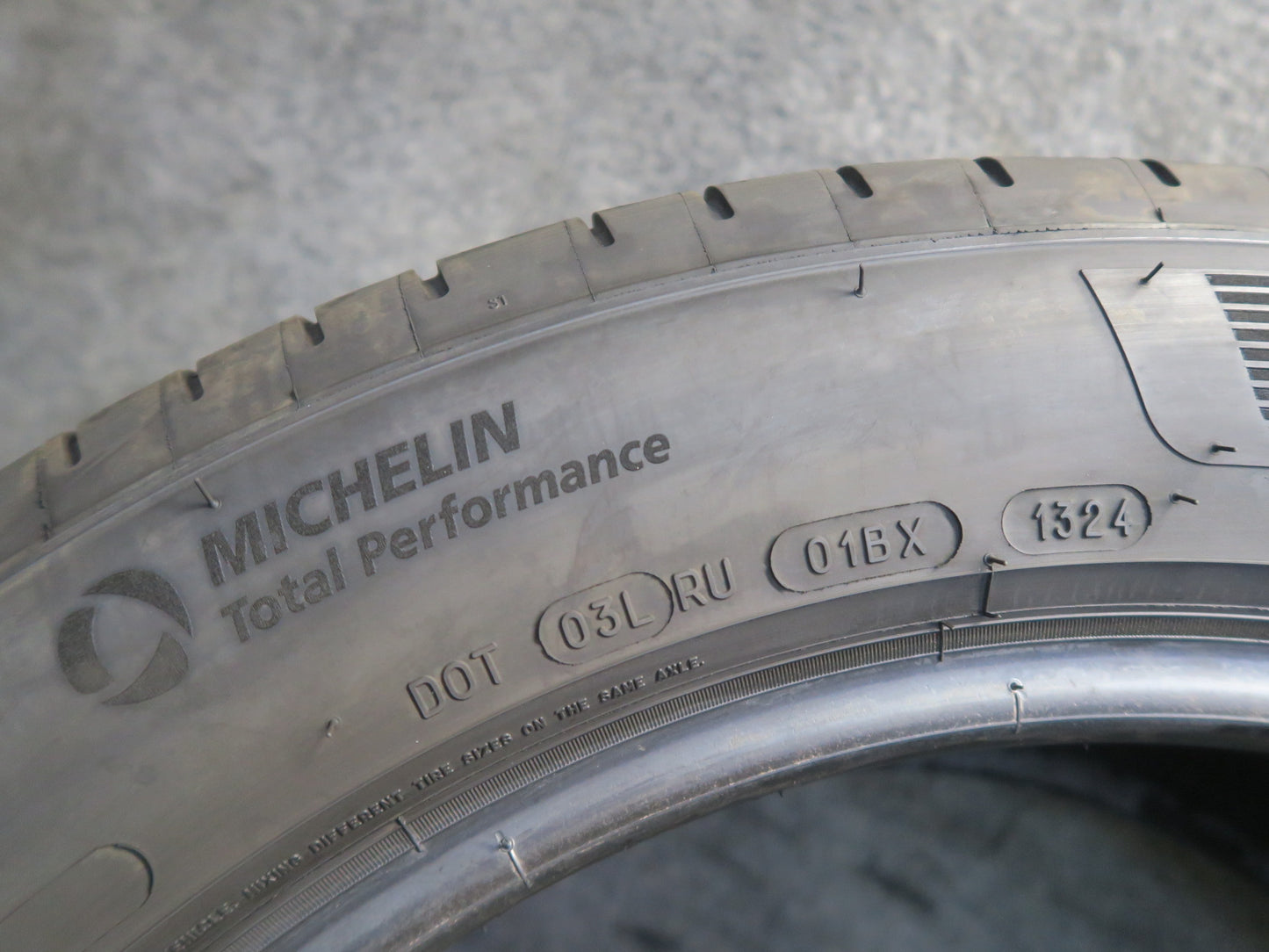 Set of 2 Michelin Pilot Sport ALL Season 4 Tire 265/50 ZR19 110Y 1324 4624 7/32