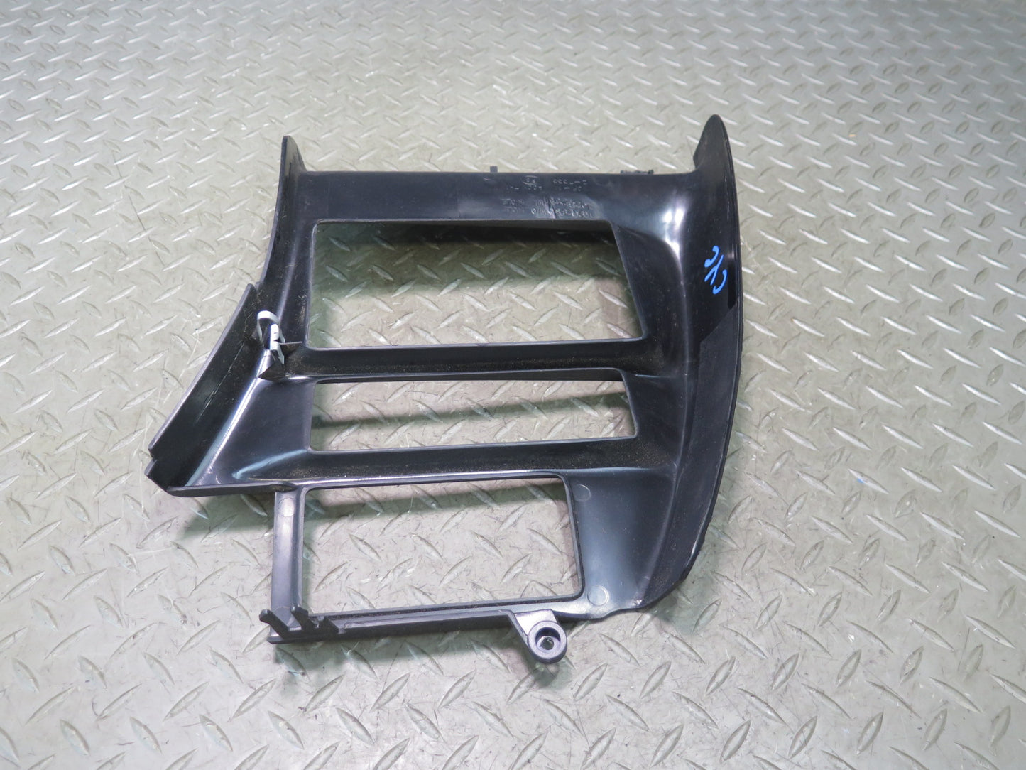 94-96 Chevrolet Corvette C4 Dash Center Radio Trim Bezel Panel 10262830 OEM