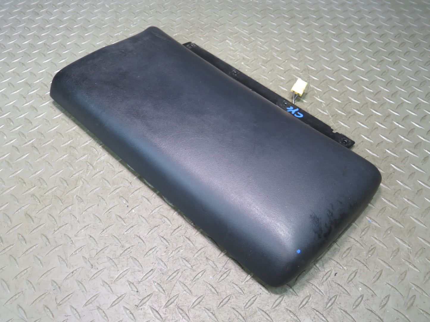 90-96 Chevrolet Corvette C4 Center Console Leather Armrest Lid Cover Black OEM