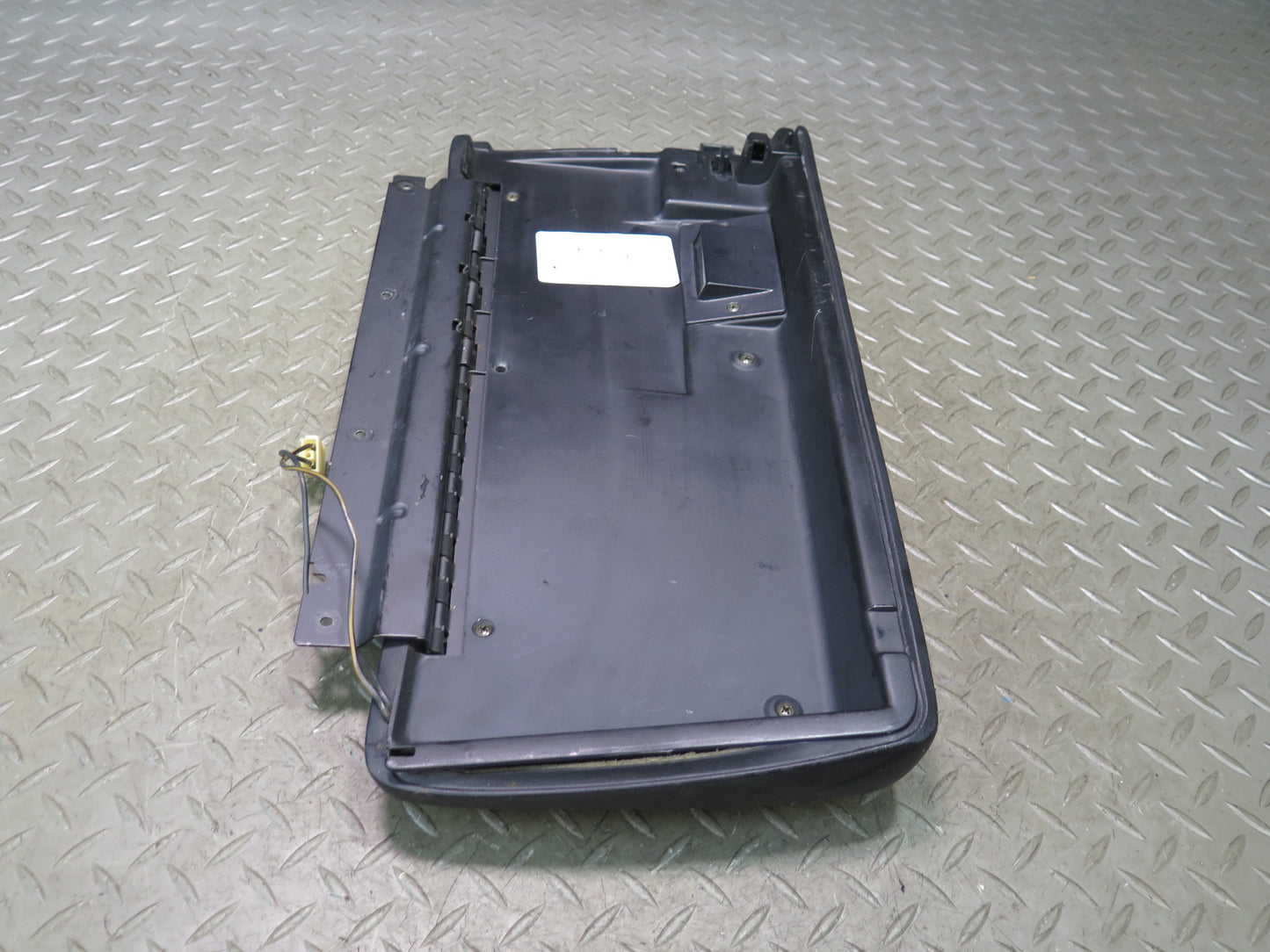 90-96 Chevrolet Corvette C4 Center Console Leather Armrest Lid Cover Black OEM