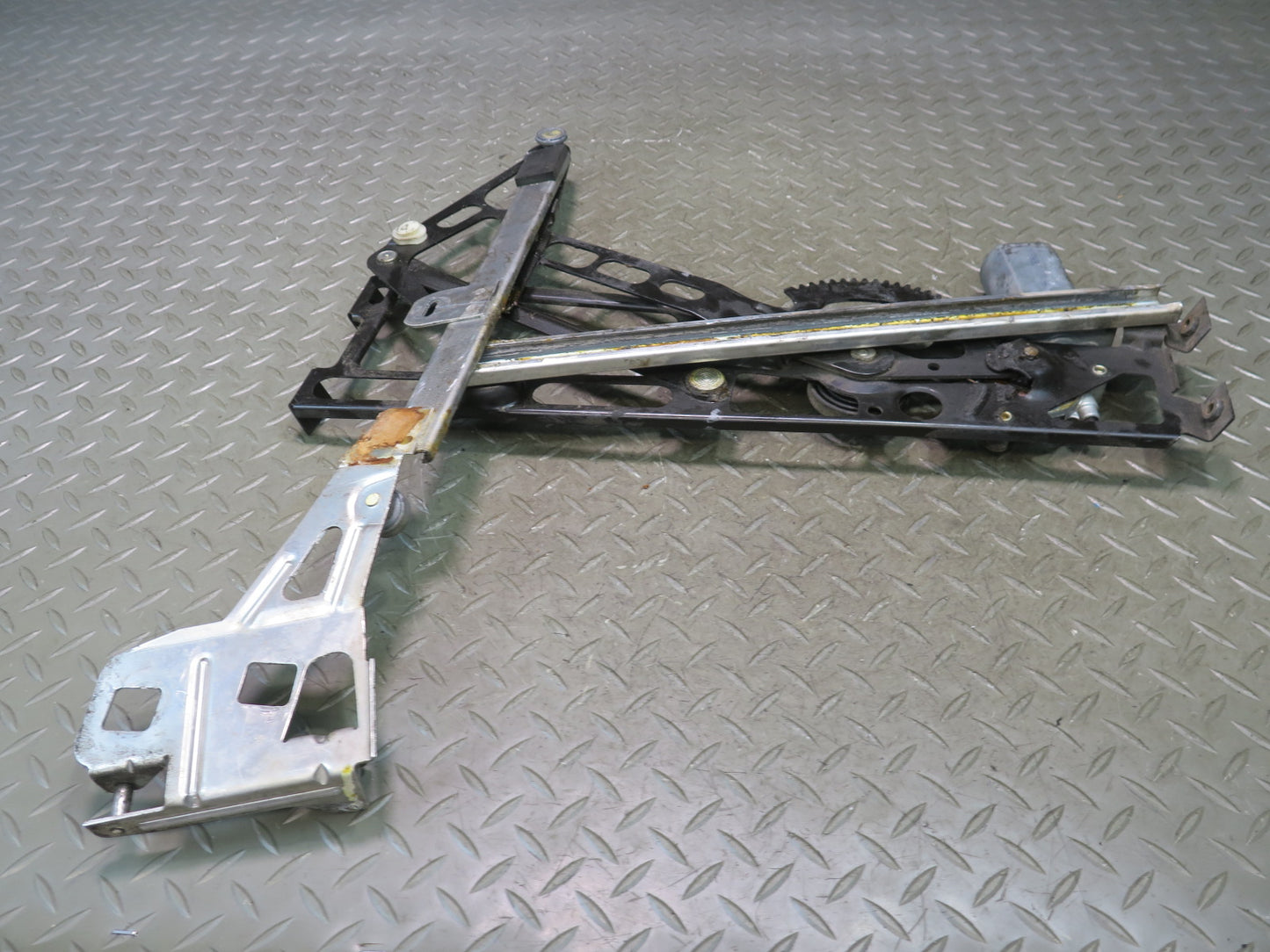 84-96 Chevrolet Corvette C4 Right Door Window Regulator w Motor OEM