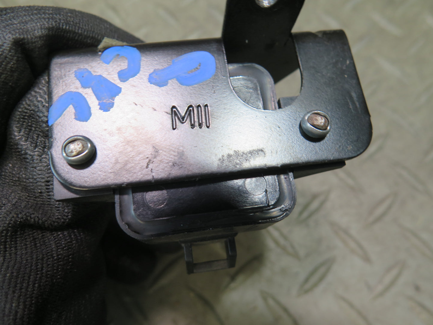 94-96 Chevrolet Corvette C4 Lateral Accelerometer Sensor 10210848 OEM