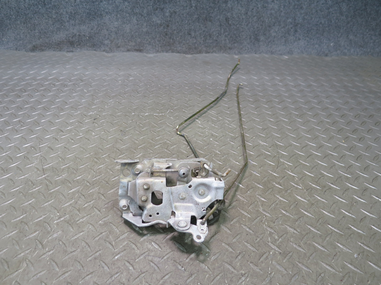 90-96 Chevrolet Corvette C4 Right Door Lock Latch Actuator OEM