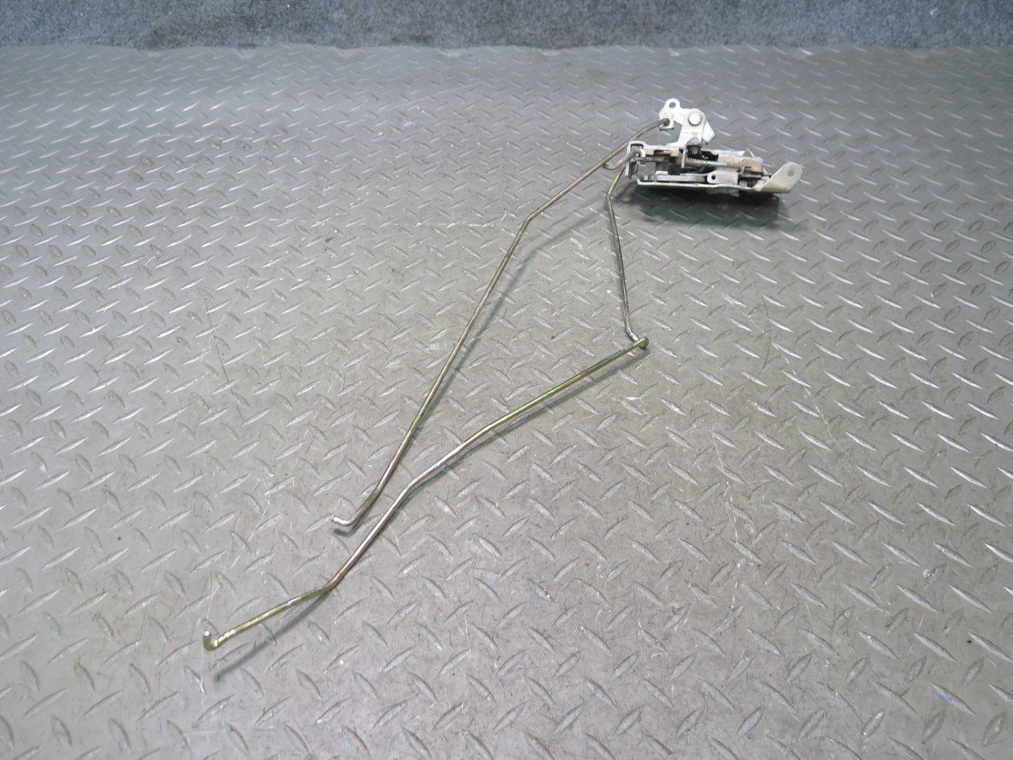 90-96 Chevrolet Corvette C4 Right Door Lock Latch Actuator OEM