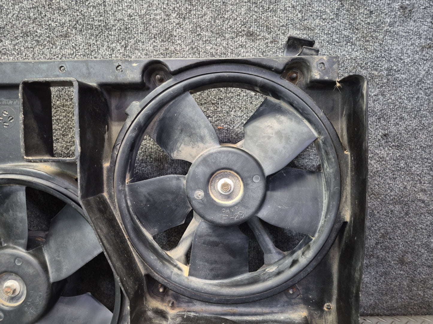 94-96 Chevrolet Corvette C4 Engine Cooling Fan Motor Shroud 10157958 OEM
