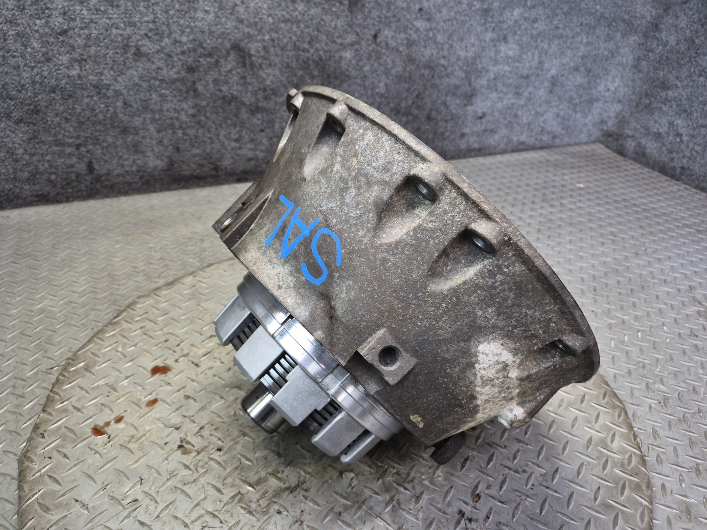 99-02 Mercedes R129 SL500 722.624 Automatic Transmission Bell Housing w Oil Pump