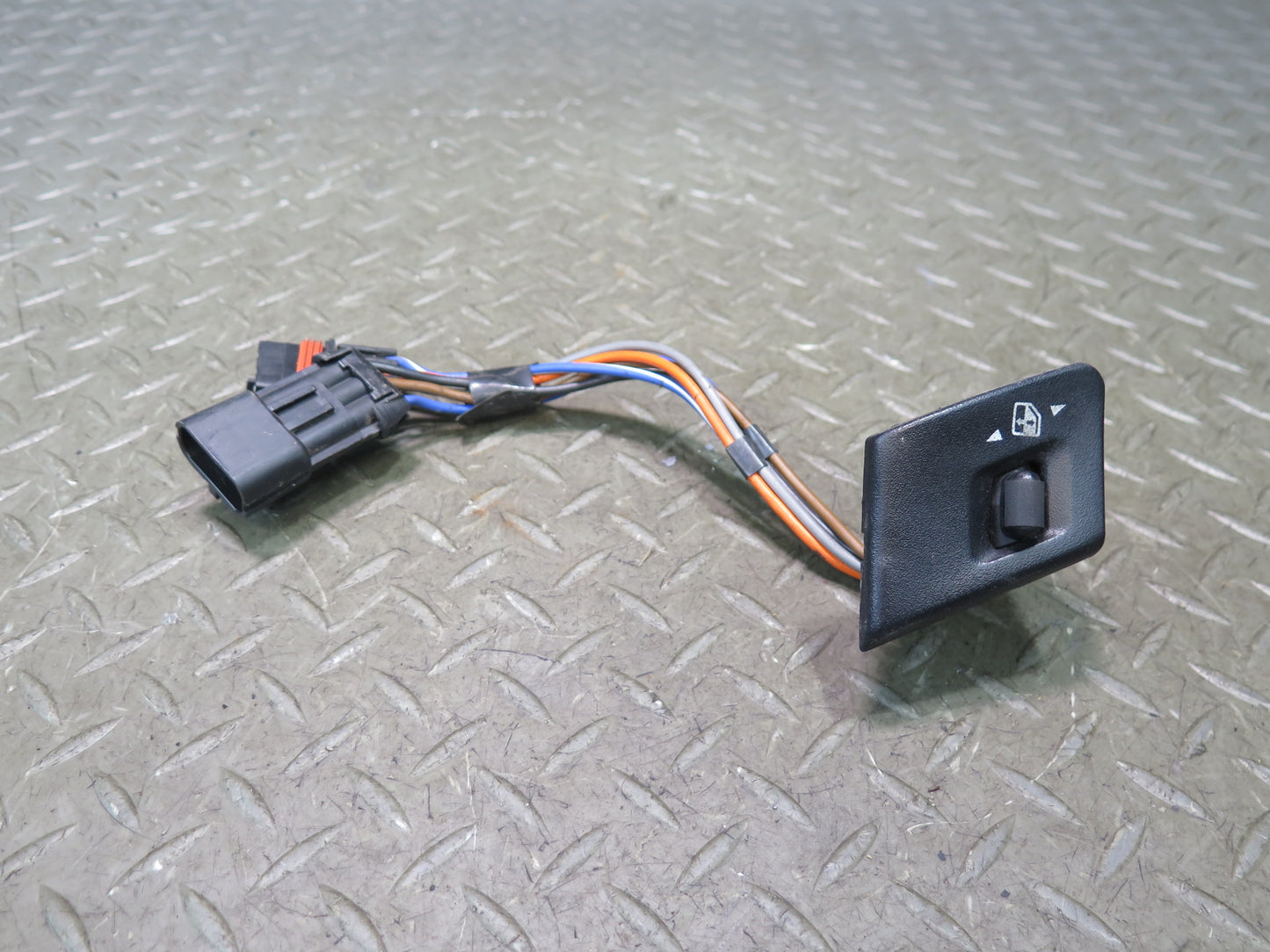 94-96 Chevrolet Corvette C4 Right Power Window Switch 10252372 OEM