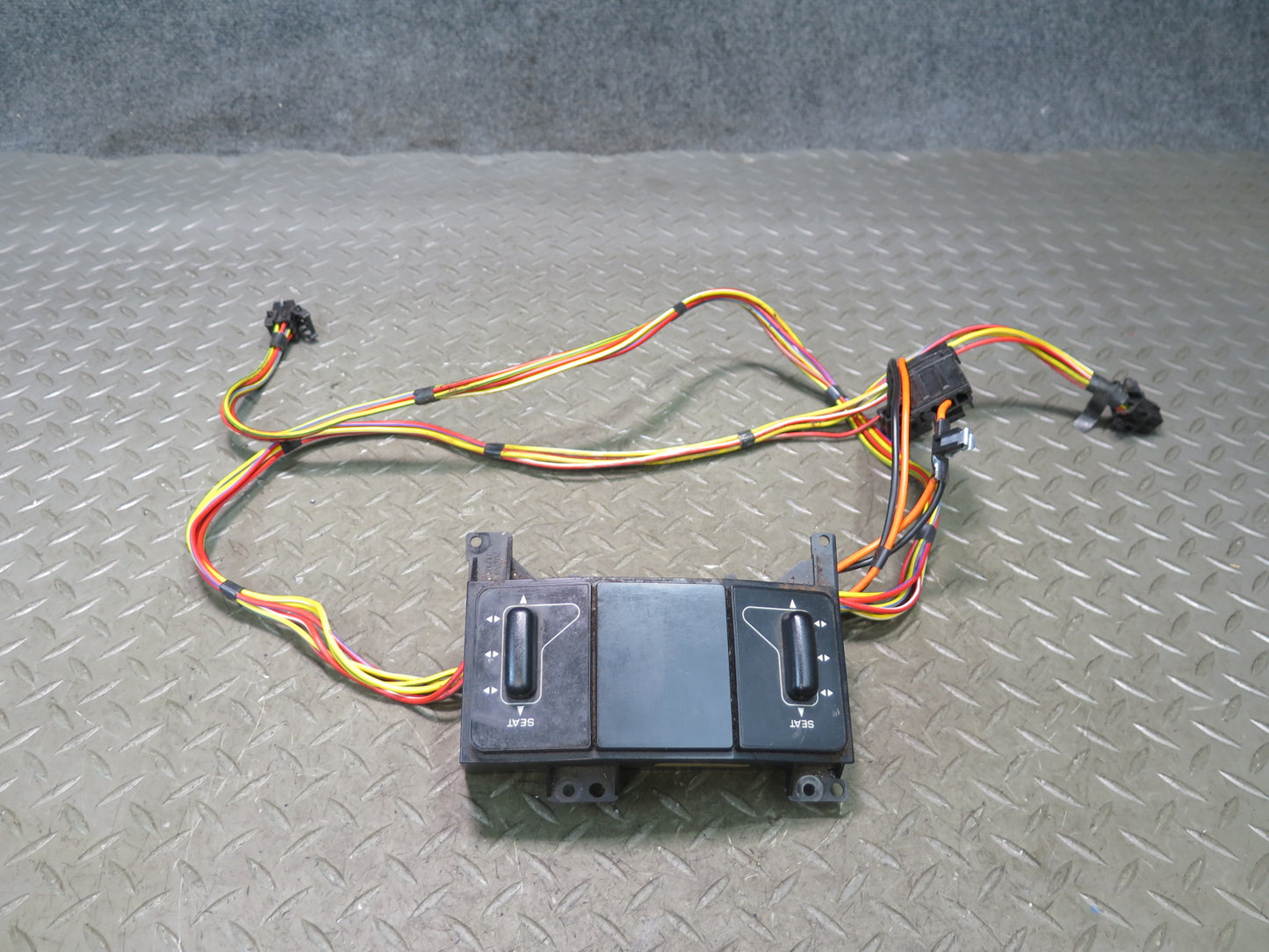 94-96 Chevrolet Corvette C4 Front Left & Right Seat Switch w Wiring 10210869 OEM