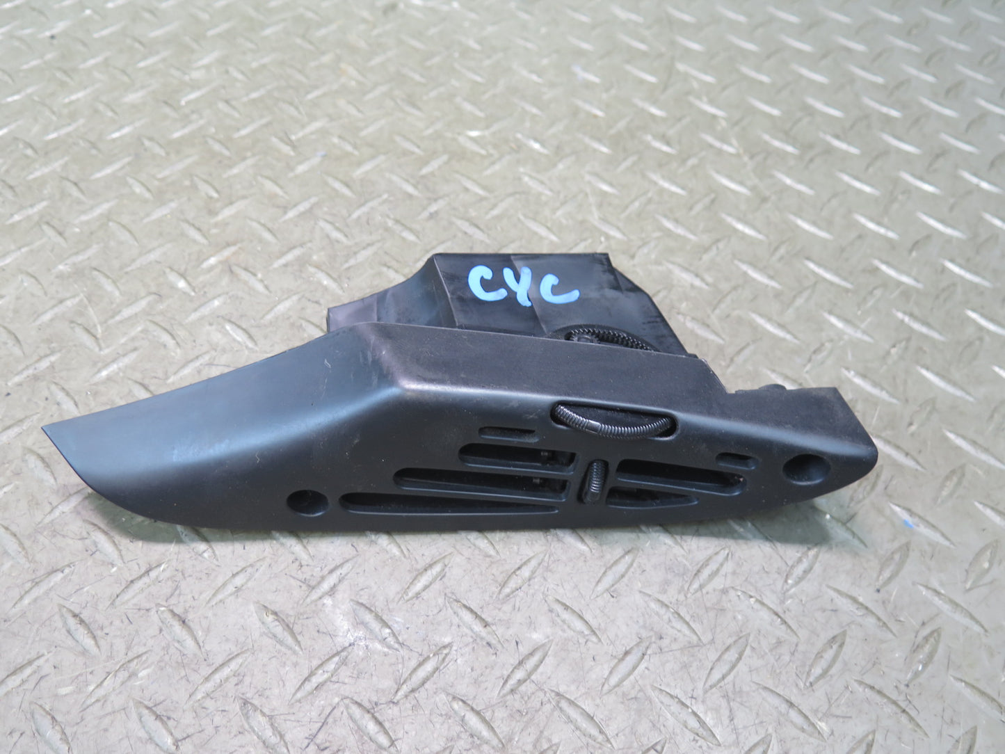 94-96 Chevrolet Corvette C4 Dash Front Left A/C Air Vent Grille 10161885 OEM