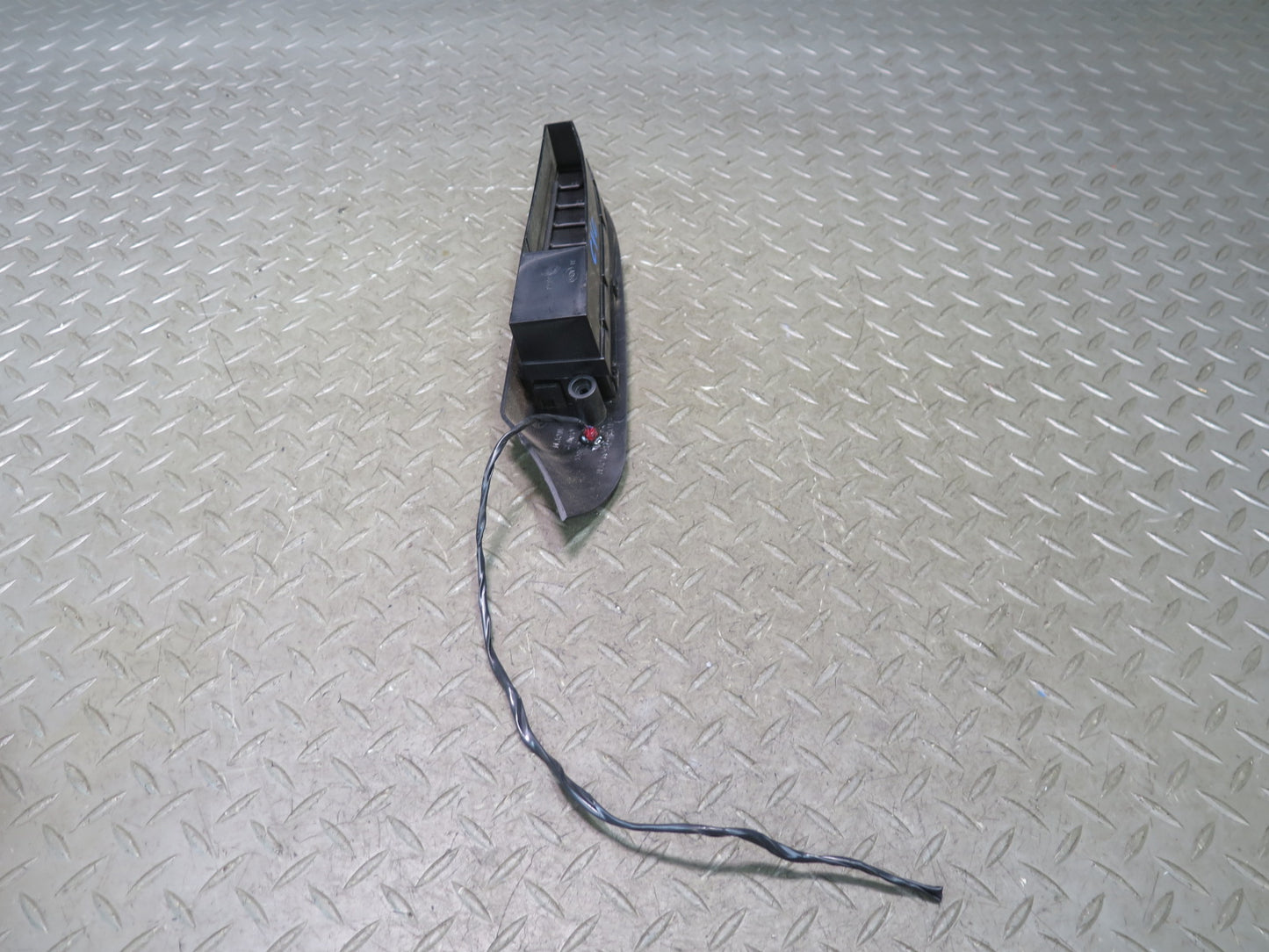 94-96 Chevrolet Corvette C4 Dash Front Right A/C Air Vent Grille OEM