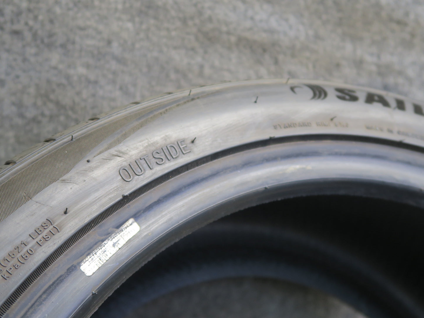 Sailun Atrezzo SVA2 245/40 R17" 95V M+S 2025 8/32 Tread