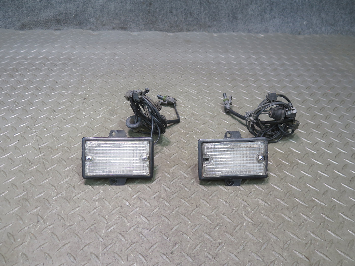 84-96 Chevrolet Corvette C4 Set of 2 Front Under Hood Light Lamp OEM