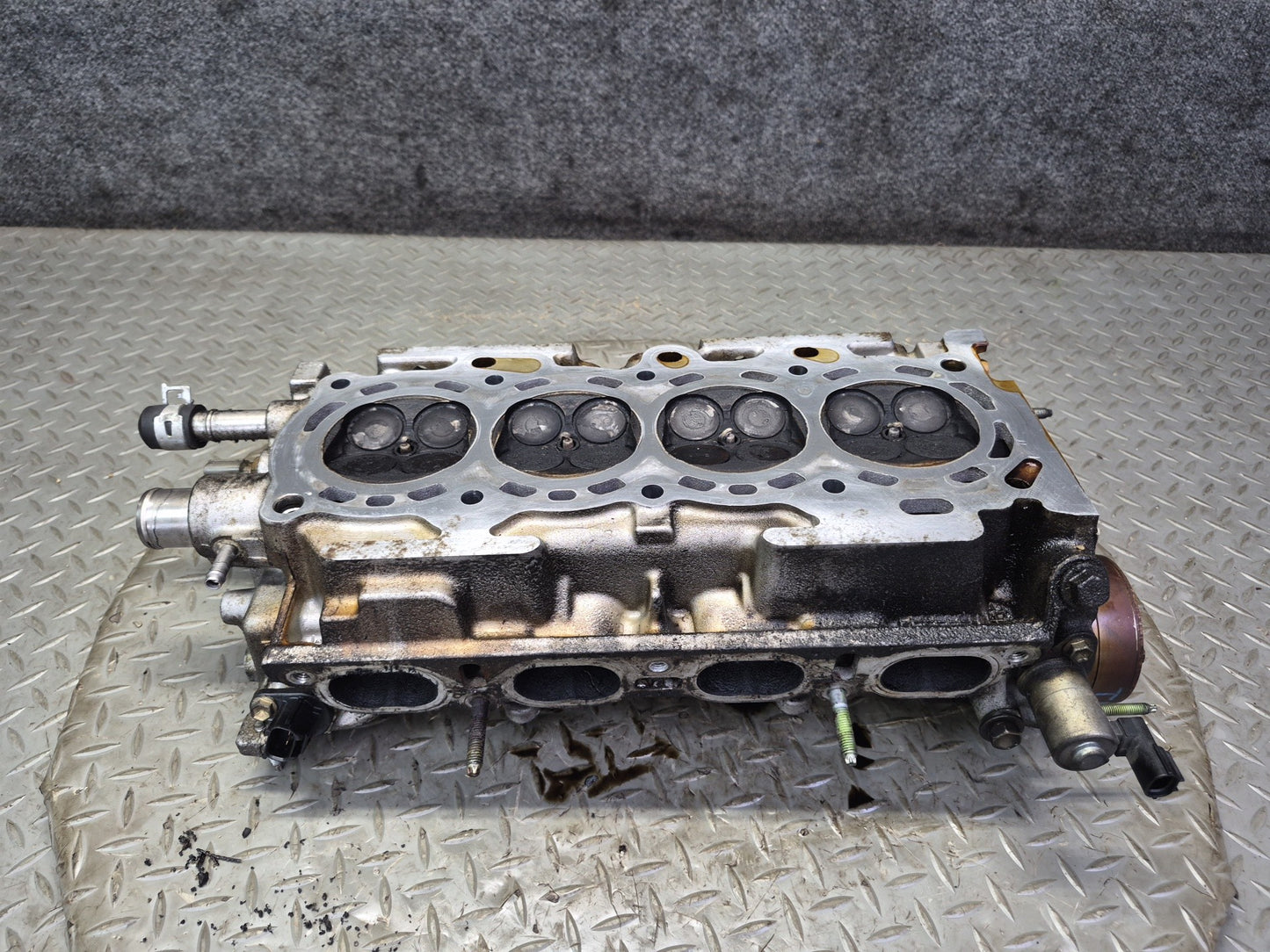 00-05 Toyota ZZW30L MR2 Spyder 1.8L 1ZZFE Engine Cylinder Head w Camshafts 146k
