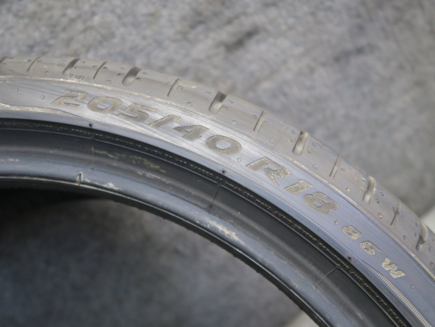 Set of 2 Pirelli P Zero Summer Tire 205/40 R18" RUN Flat 86W 4525 8/32 Tread