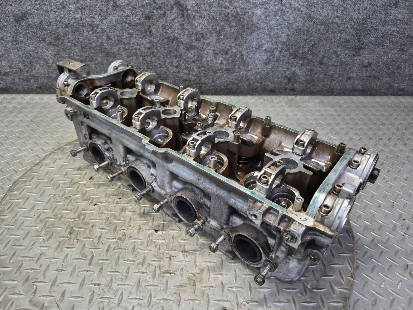 1985-1986 Porsche 928 S 5.0L Engine Motor Right Side Cylinder Head 9281044112R