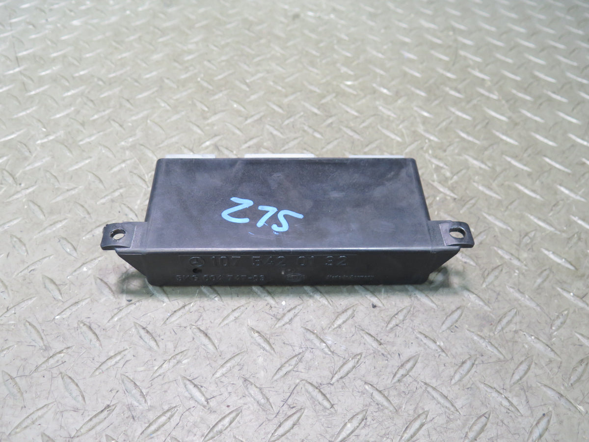 86-89 Mercedes R107 560SL Light Lamp Control Module 1075420132 OEM