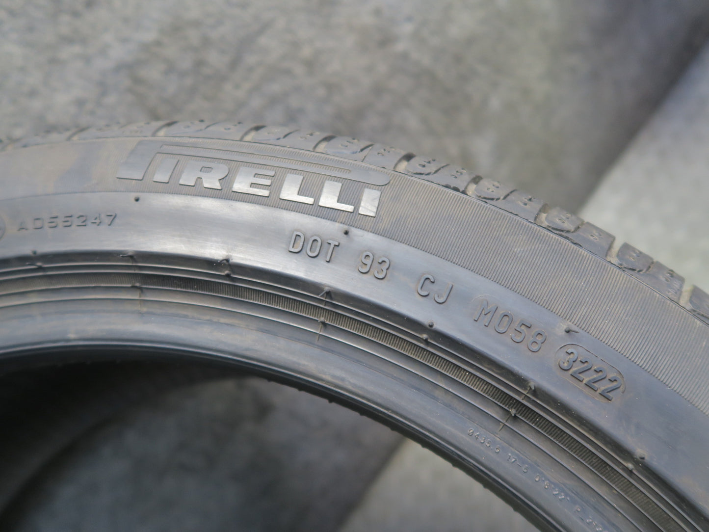 Set of 2 Pirelli Cinturato P7 Tire 225/45 R17" RUN Flat 91W 3222 6/32 8/32 Tread