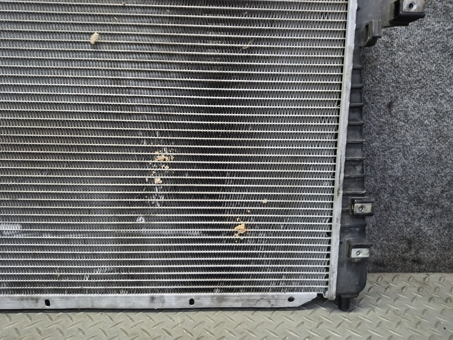 02-05 Ford Thunderbird Engine Cooling Radiator OEM