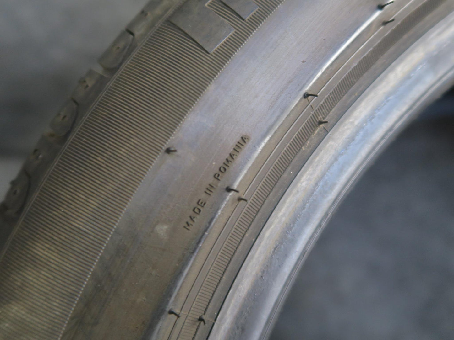 Set of 2 Pirelli Cinturato P7 Tire 225/45 R17" RUN Flat 91W 3222 6/32 8/32 Tread