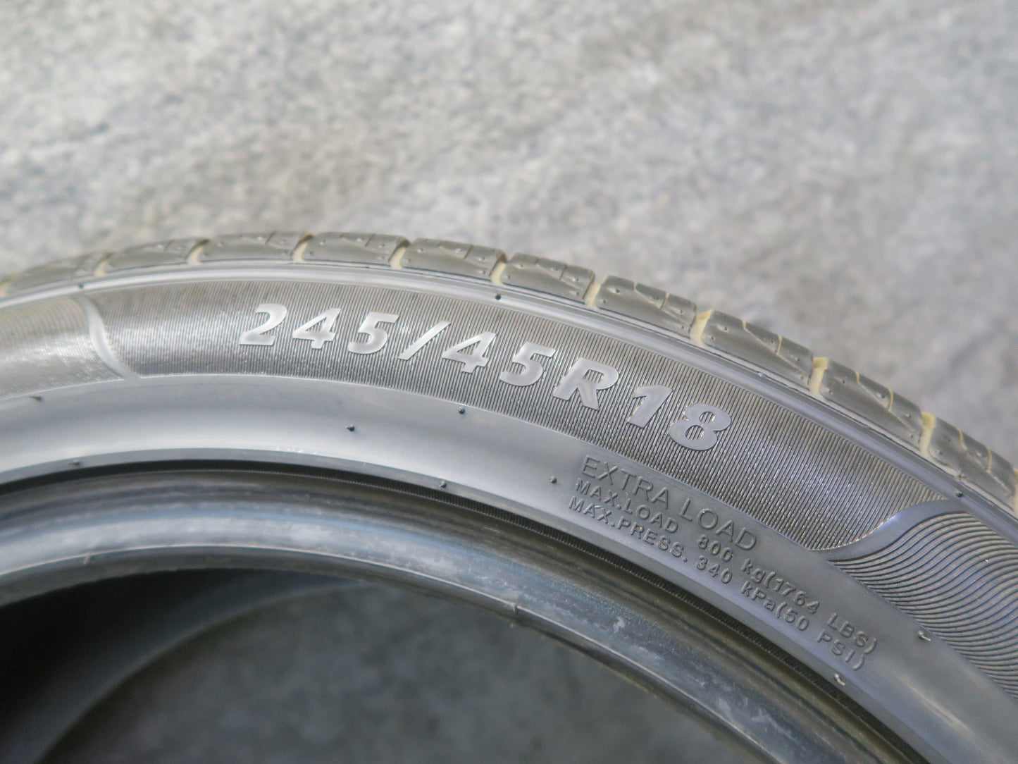 Advanta ER800 Tire 245/45 R18 100H M+S 3625 10/32 Tread
