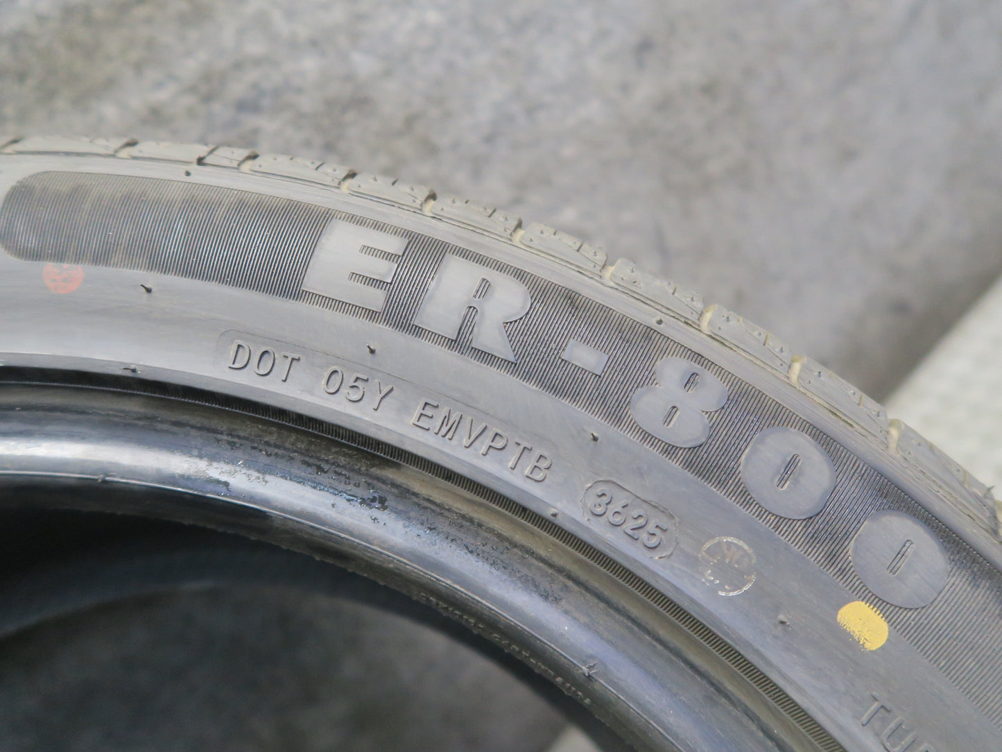 Advanta ER800 Tire 245/45 R18 100H M+S 3625 10/32 Tread