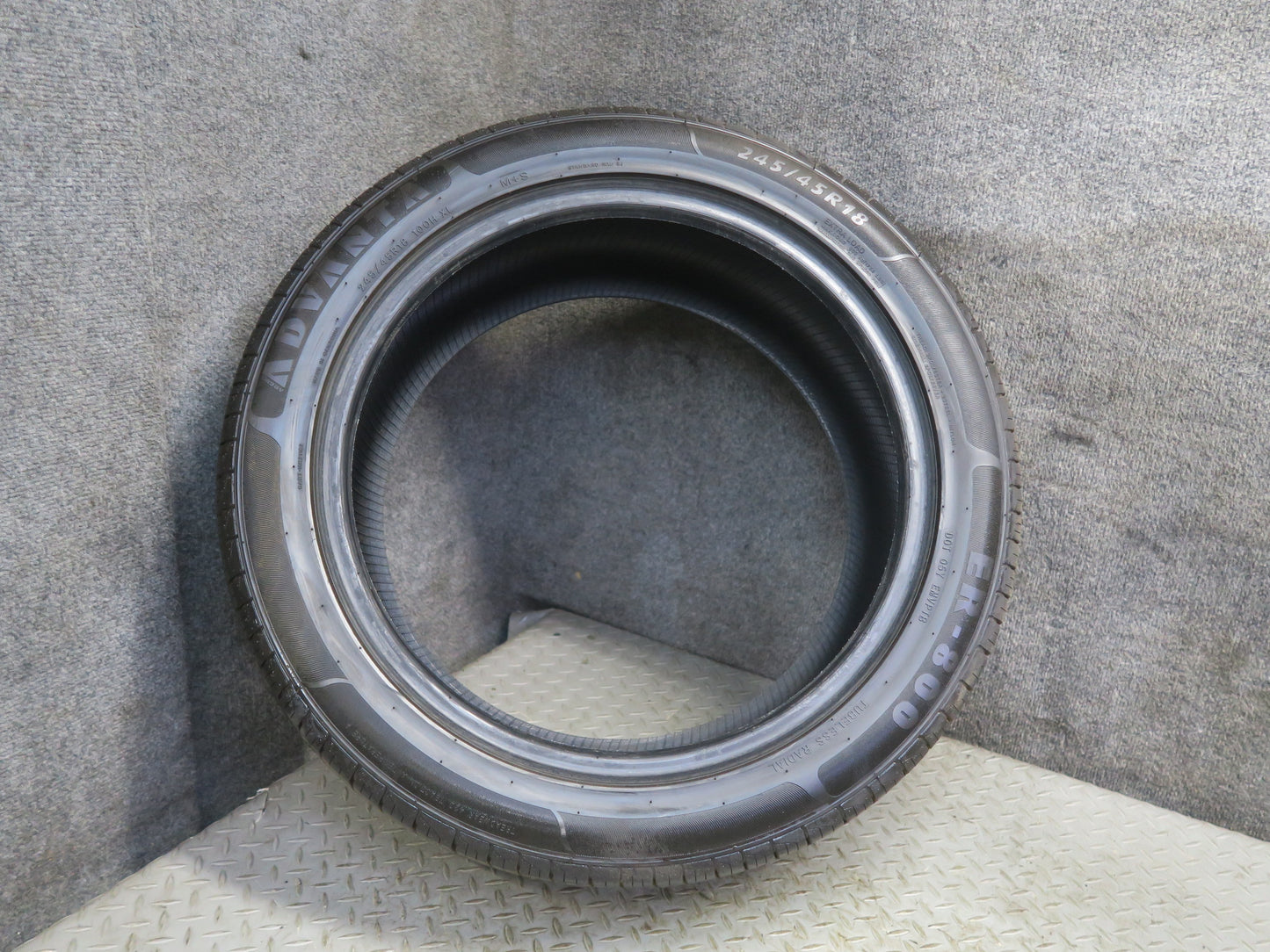 Advanta ER800 Tire 245/45 R18 100H M+S 3625 10/32 Tread