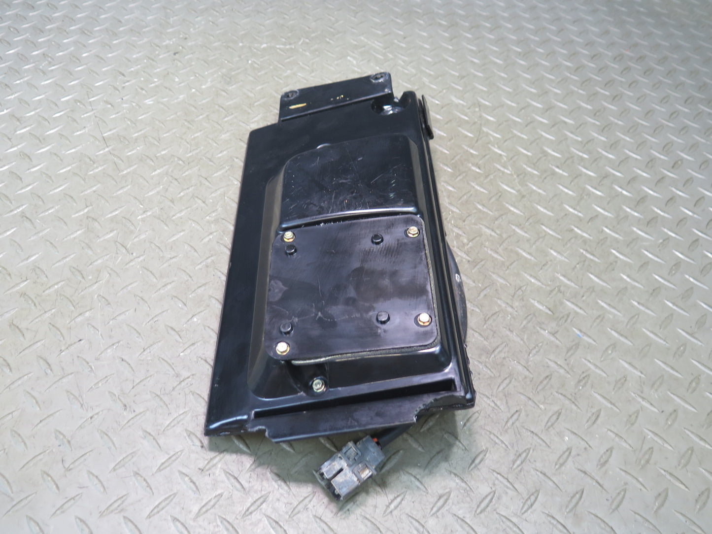 95-96 Chevrolet Corvette C4 Coupe Set of 2 Front Left & Right Bose Speaker OEM