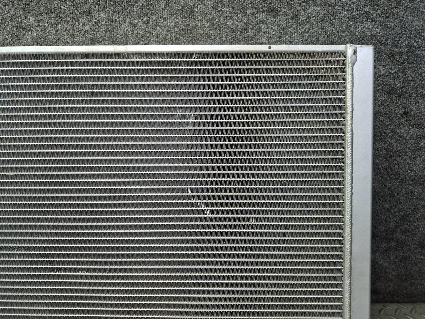 94-96 Chevrolet Corvette C4 Aftermarket Engine Cooling Radiator