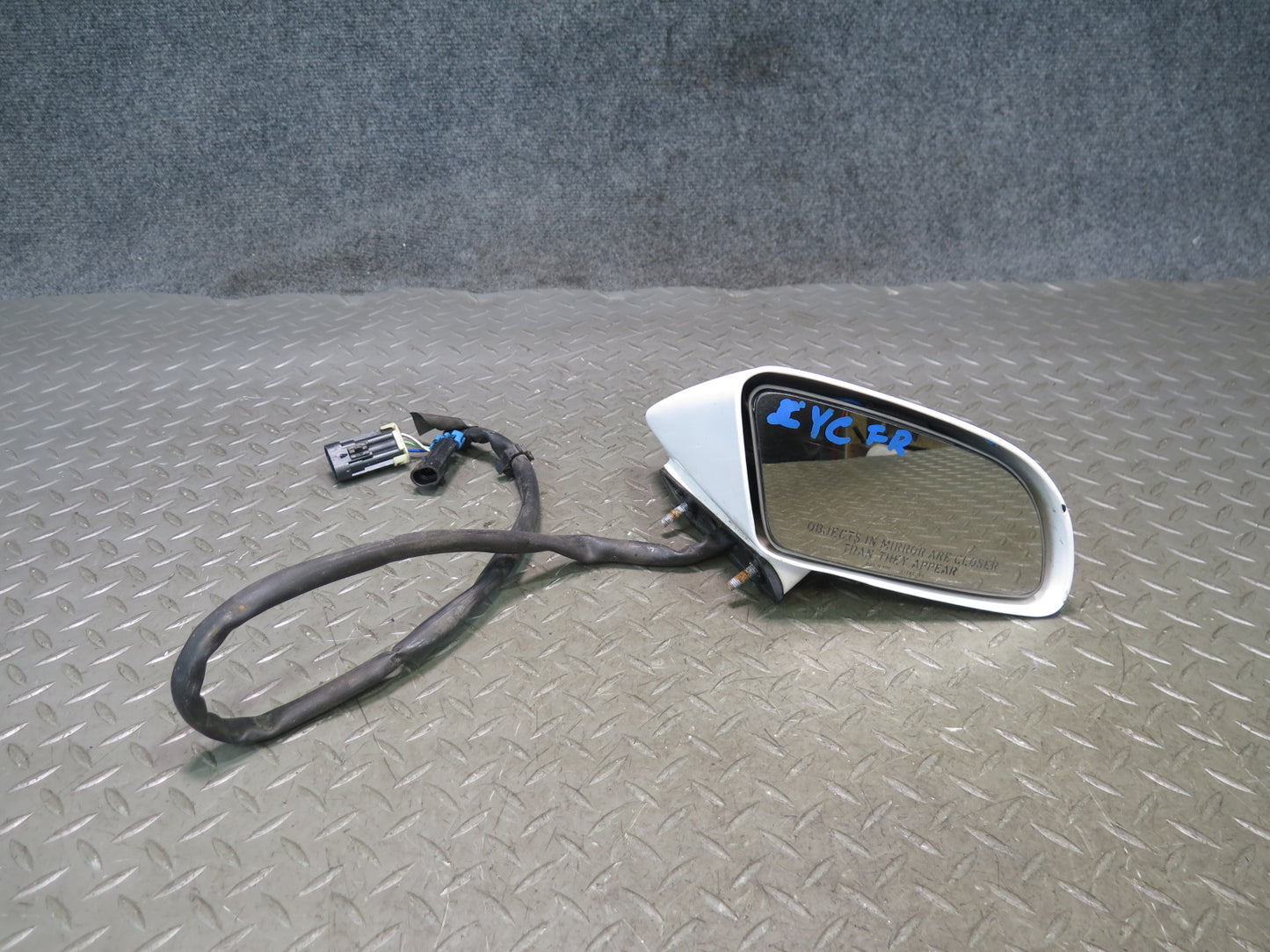 88-96 Chevrolet Corvette C4 Right Exterior Heated Side View Mirror White OEM