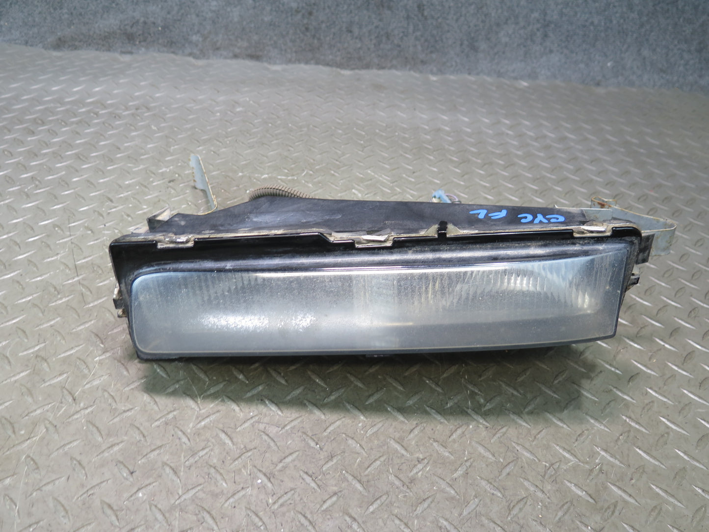 91-96 Chevrolet Corvette C4 Front Left Fog Turn Signal Light Lamp OEM