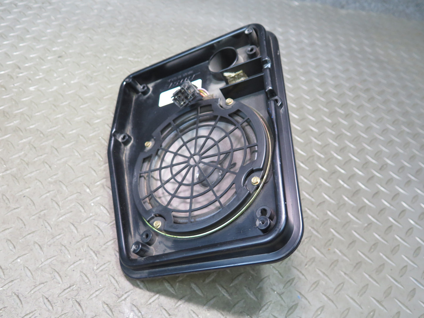 90-96 Chevrolet Corvette C4 Coupe Set of 2 Rear Left & Right Bose Speaker OEM