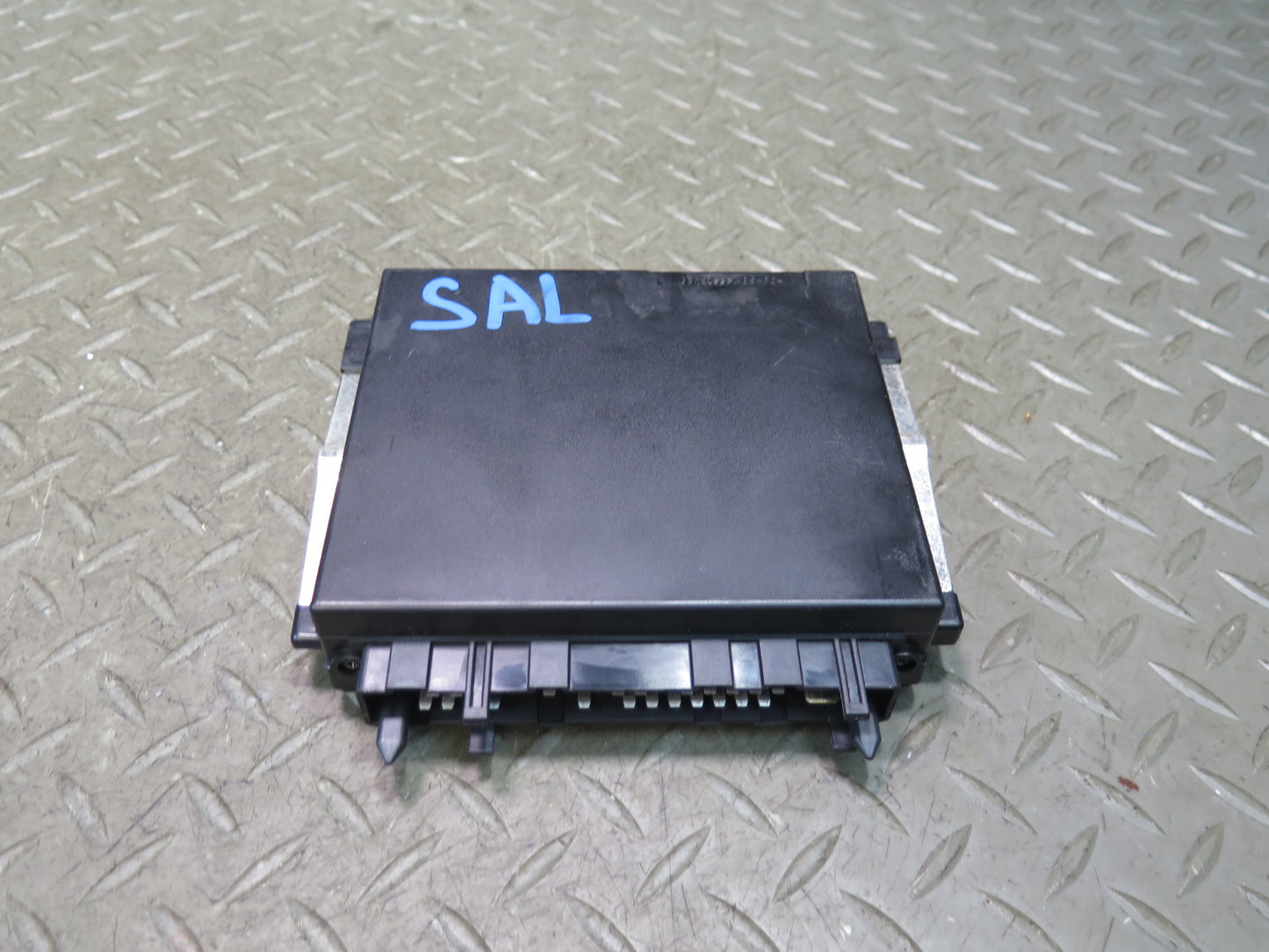 96-02 Mercedes R129 Sl-class General Basic Control Module 0205455432 OEM