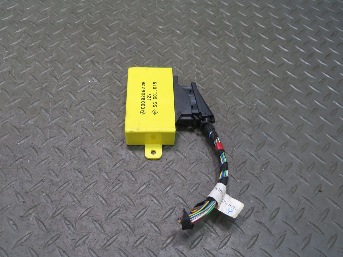 94-02 Mercedes R129 SL500 Heated Seat Heater Control Module 0008206226 OEM