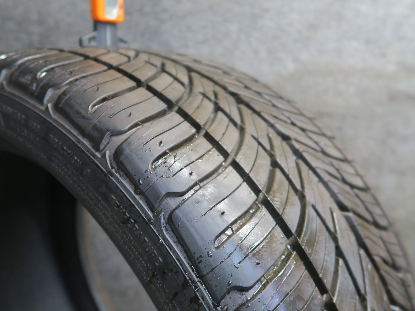 Set of 2 Bfgoodrich G-force COMP-2 A/S Plus Tire 255/35 R18" 94W 2125 8/32 Tread