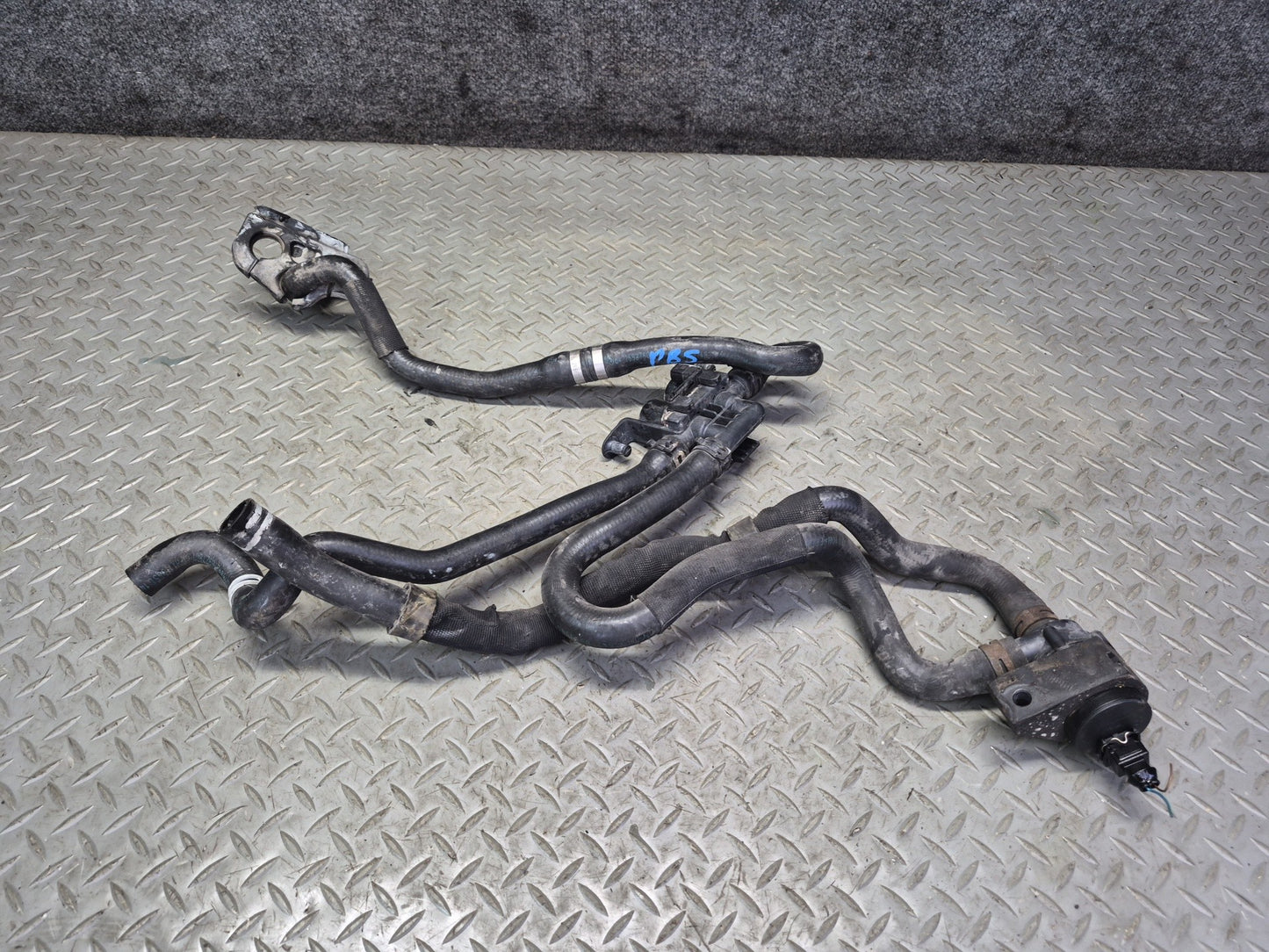 2006-2010 BMW E63 E64 M6 S85 Engine Radiator Coolant Hose Pipe Line Set