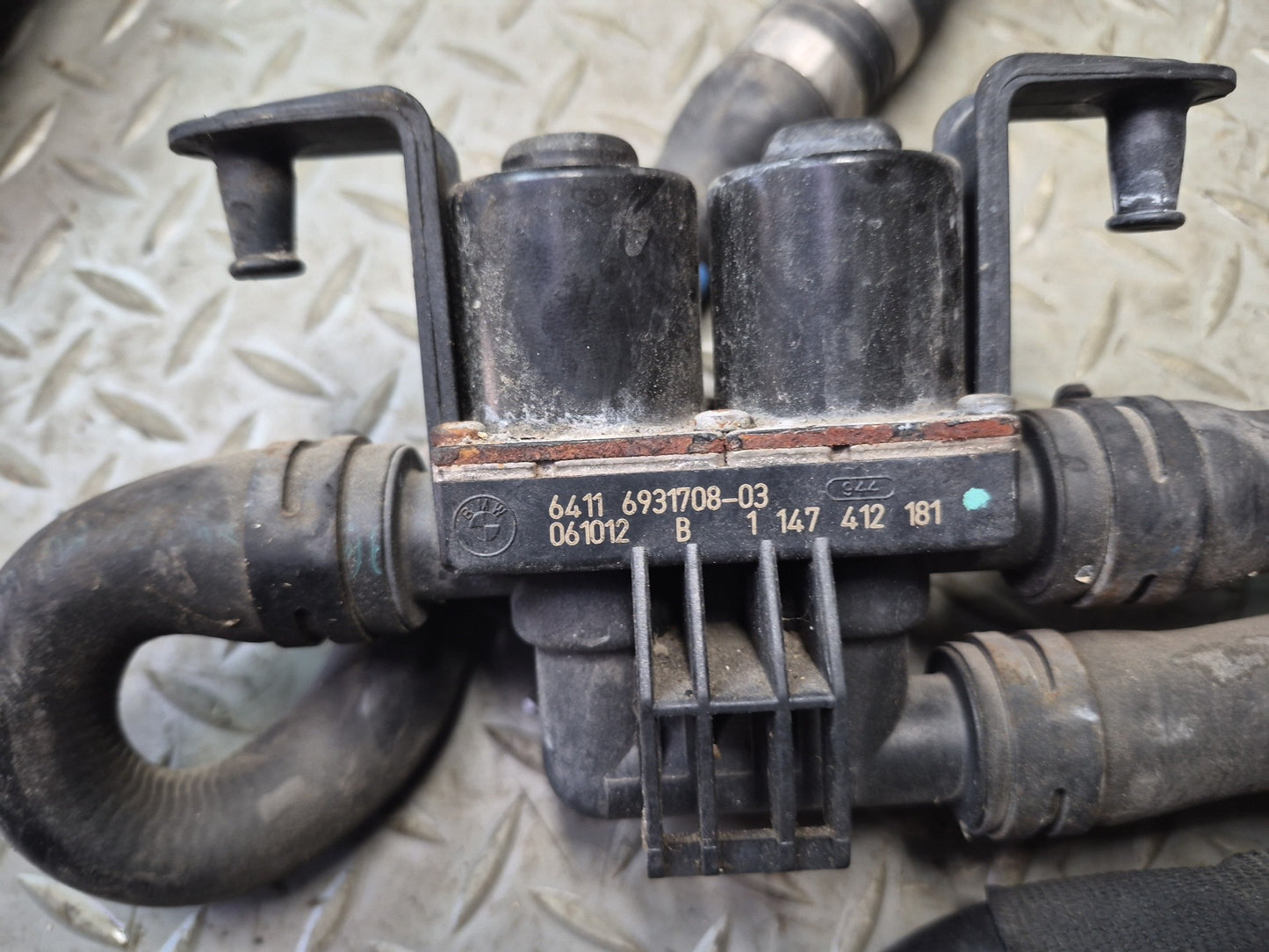 2006-2010 BMW E63 E64 M6 S85 Engine Radiator Coolant Hose Pipe Line Set