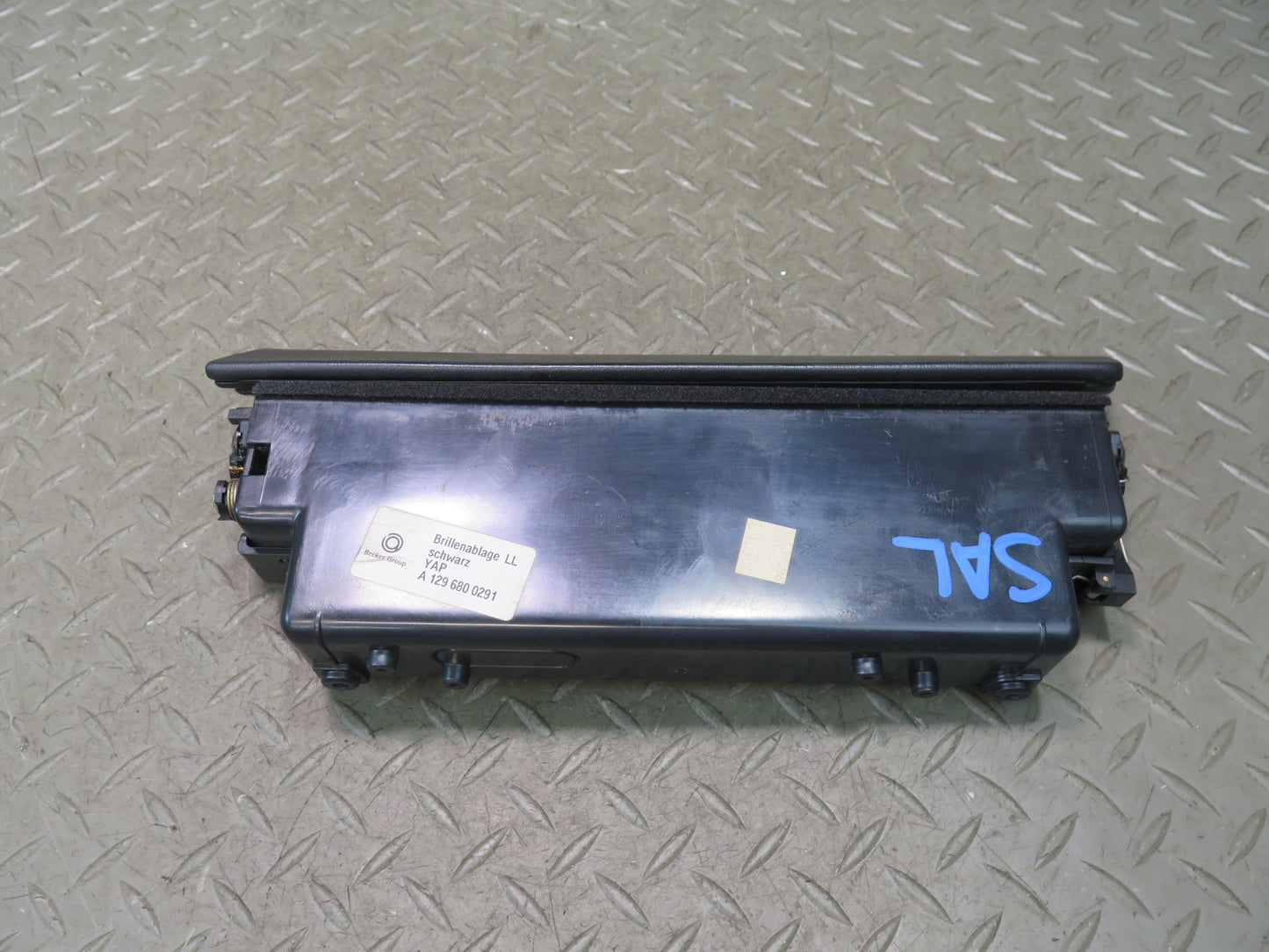 94-02 Mercedes R129 SL500 Dash Center Compartment Storage Black 1296800291 OEM