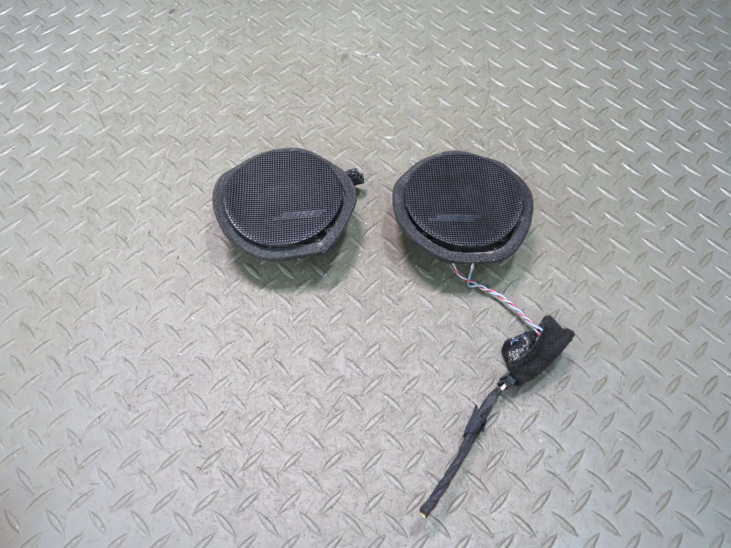 94-02 Mercedes R129 SL500 Set of 2 Rear Left & Right Bose Speaker w Grille OEM