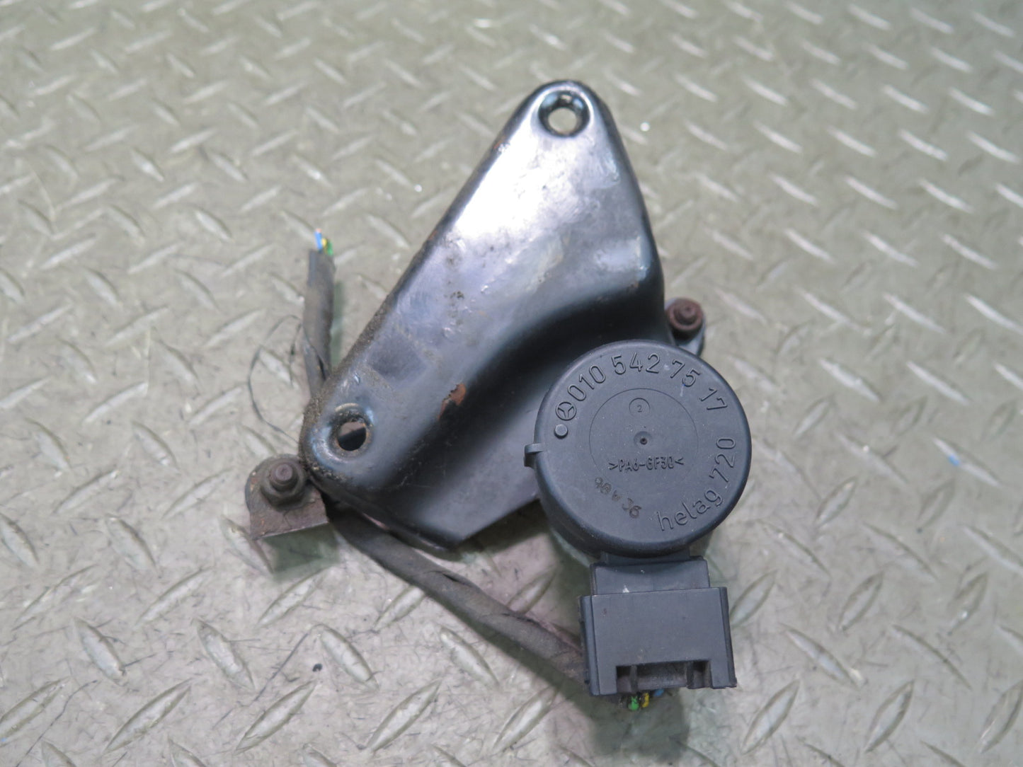 94-02 Mercedes R129 SL500 Rear Suspension Height Level Sensor OEM