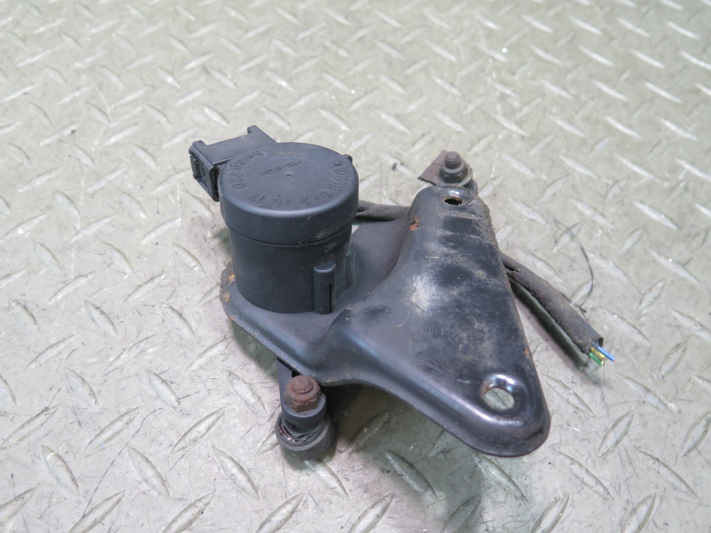 94-02 Mercedes R129 SL500 Rear Suspension Height Level Sensor OEM