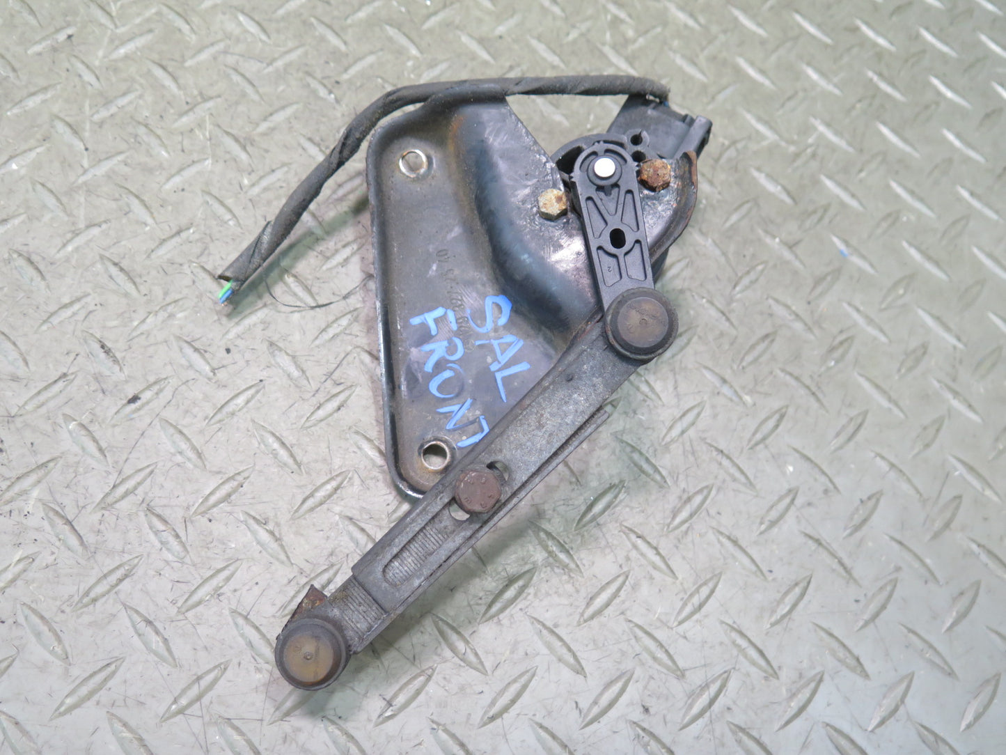 94-02 Mercedes R129 SL500 Rear Suspension Height Level Sensor OEM