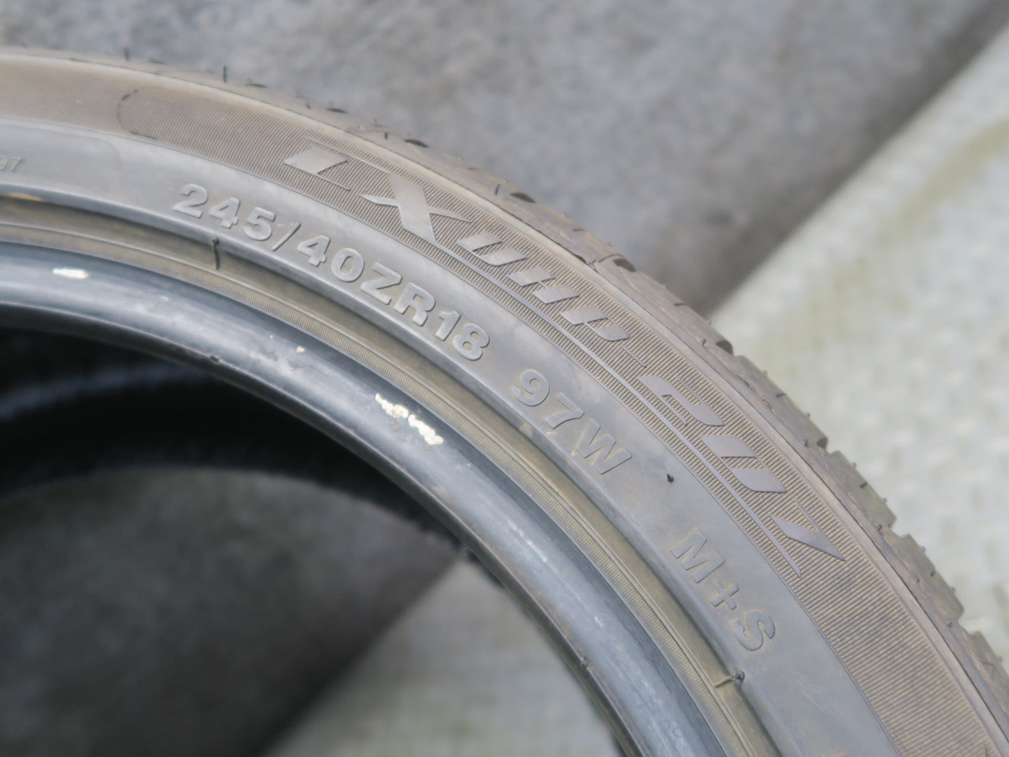 Set of 2 Lexani LX UHP-207 ALL Season Tire 245/40 R18" 97W M+S 0124 7/32 Tread