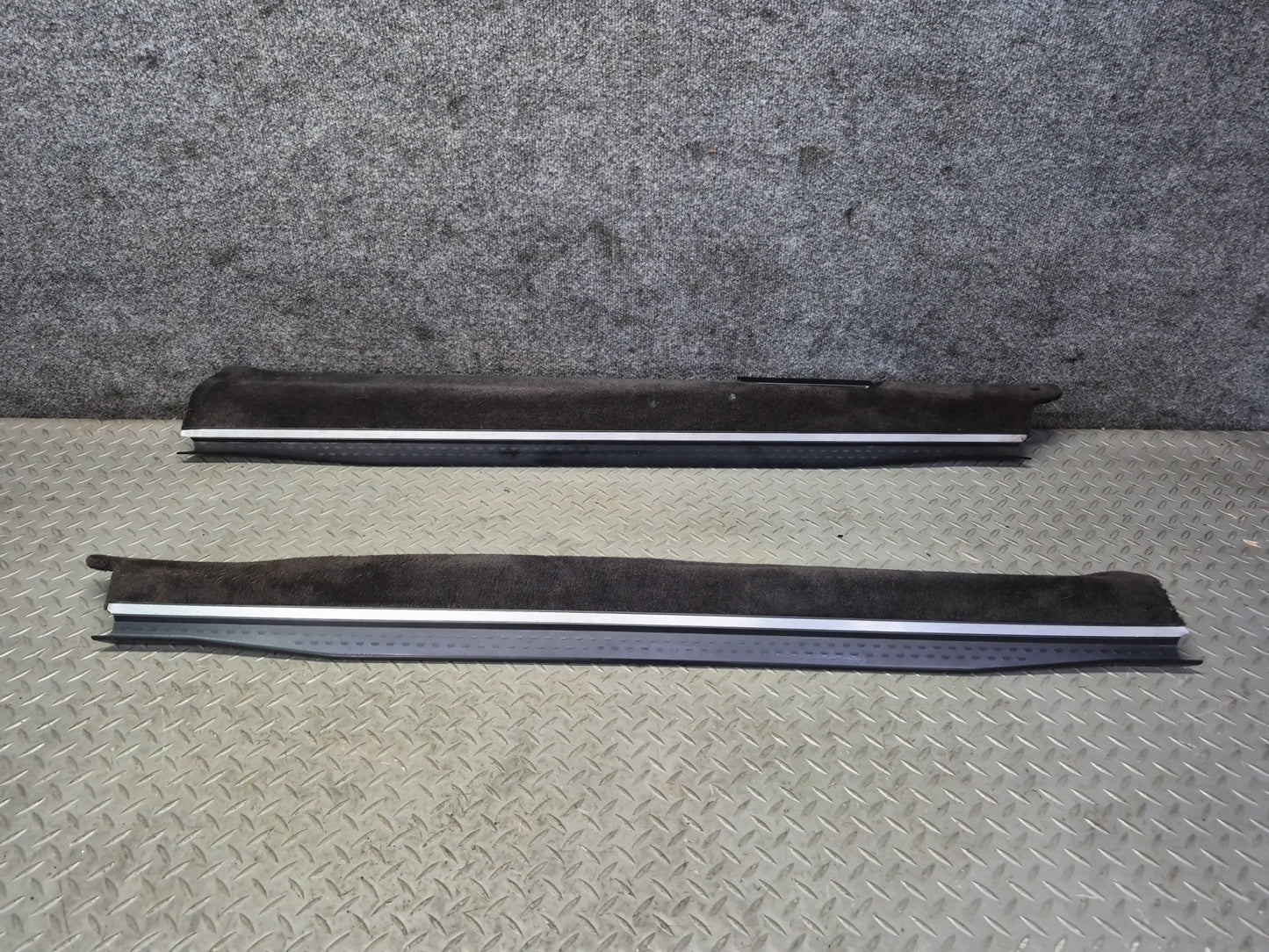 94-02 Mercedes R129 SL500 Set of 2 Door Scuff Sill Plate Trim Panel Black OEM